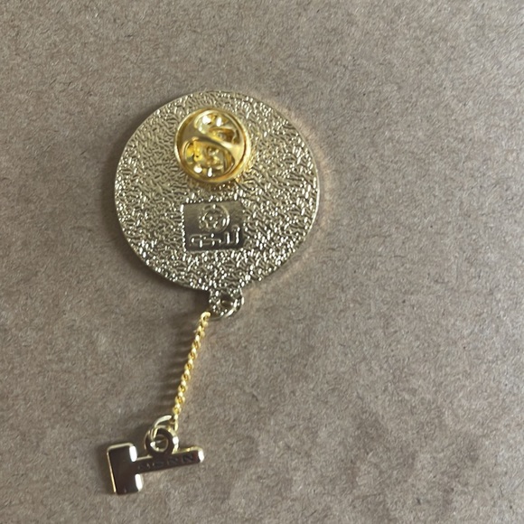 Pin - Picture 3 of 3